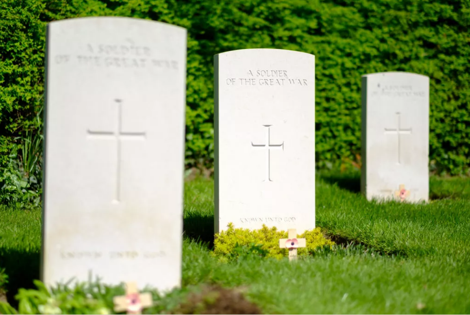 Tumbas de soldado desconocido muerto durante la Primera Guerra Mundial.